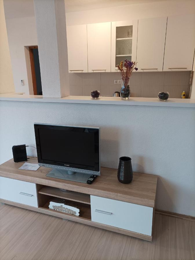 Dina Apartman Jablanicko Jezero Konjic Bagian luar foto