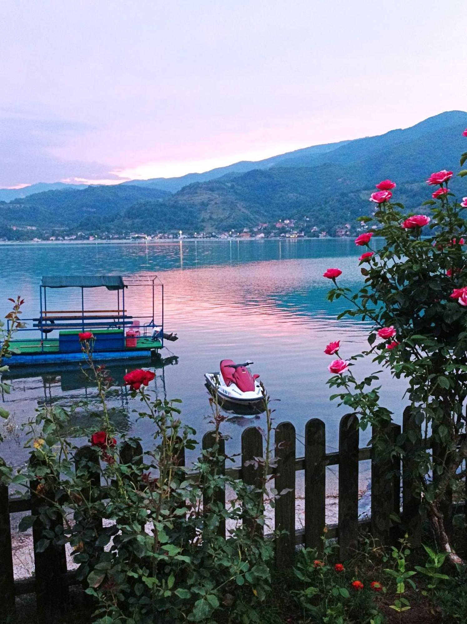 Dina Apartman Jablanicko Jezero Konjic Bagian luar foto