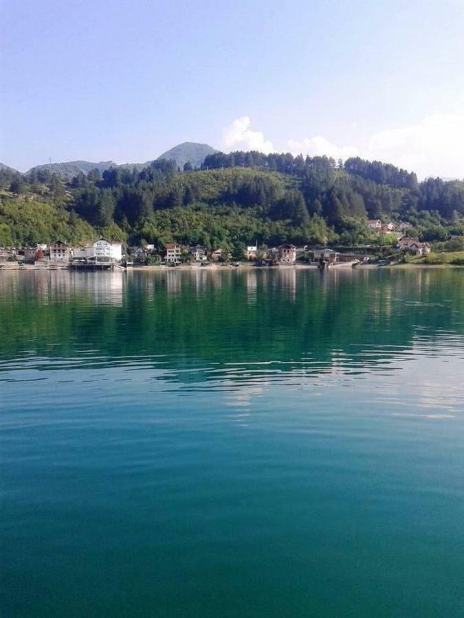 Dina Apartman Jablanicko Jezero Konjic Bagian luar foto